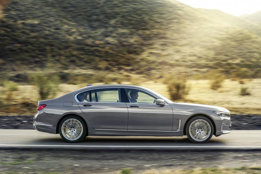  BMW 750Li xDrive (G12) 2019 года  (WW) (фото 54 из 164)